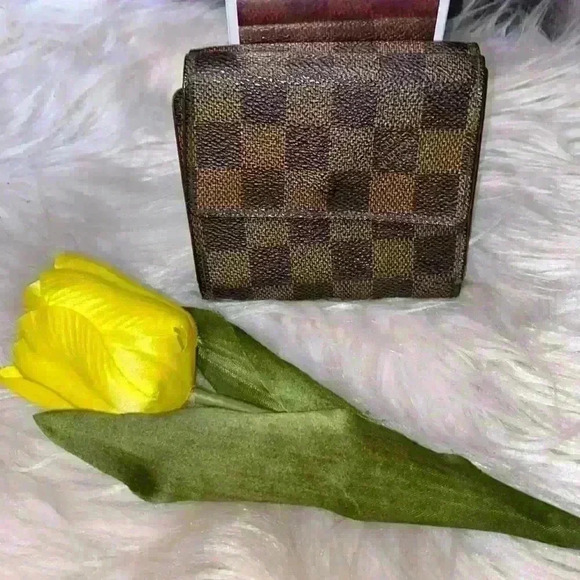 Louis Vuitton Damier Ebene wallet - Picture 1 of 8